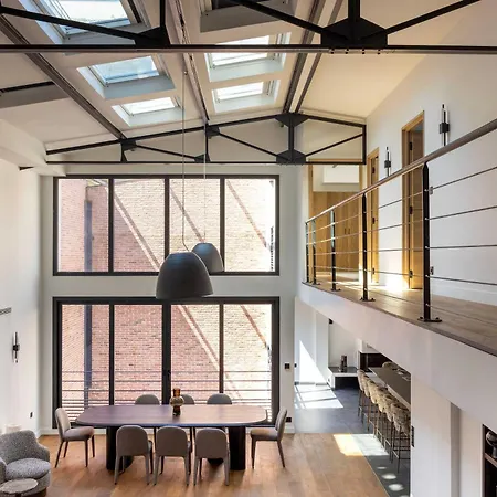 Premium Duplex A C 4br 8p -