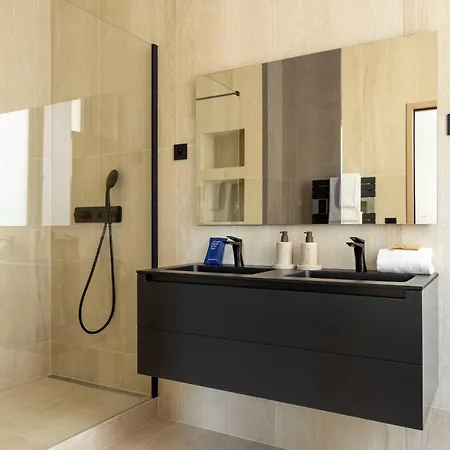 Premium Duplex A C 4br 8p - * Levallois-Perret